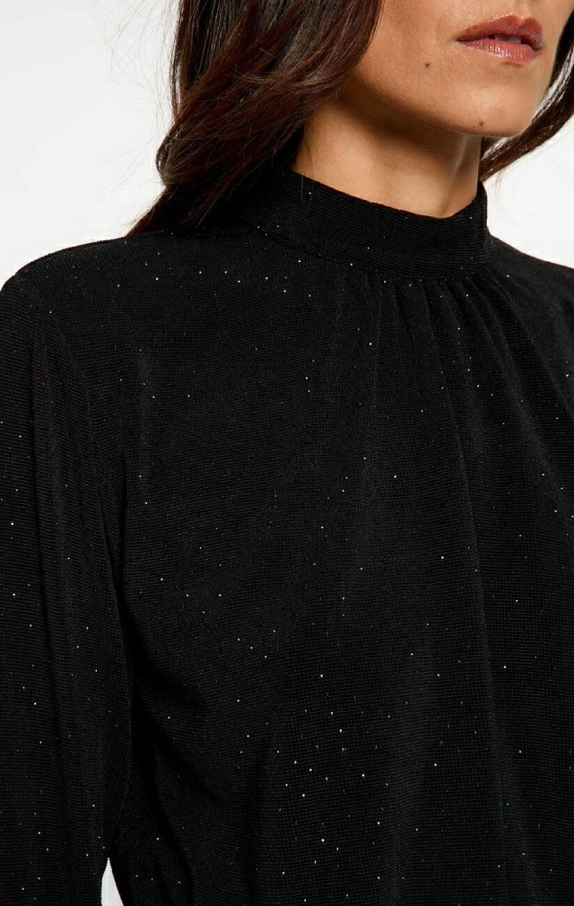 BLUSA CON STRASS BLUSA CON STRASS