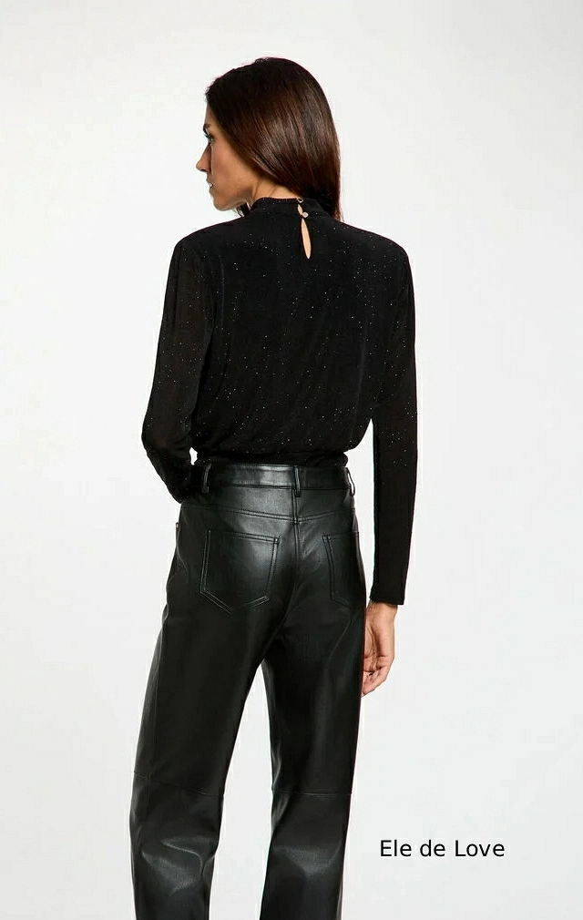 BLUSA CON STRASS BLUSA CON STRASS