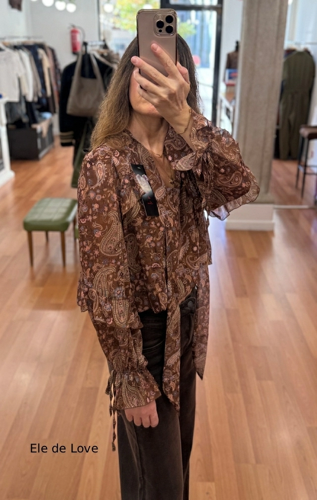 BLUSA ESTAMPADA CHLOEE BLUSA ESTAMPADA CHLOEE