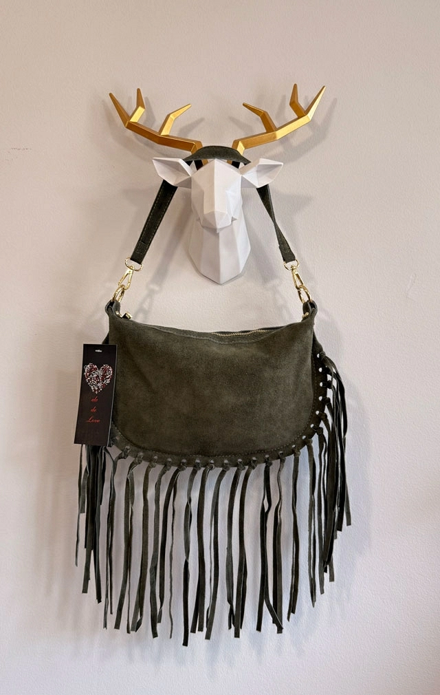 BOLSO DE PIEL VERDE CON FLECOS BOLSO DE PIEL VERDE CON FLECOS