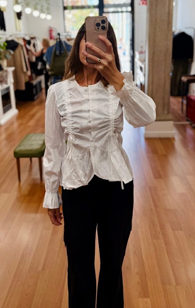 CAMISA FRUNCES BLANCA CAMISA FRUNCES BLANCA