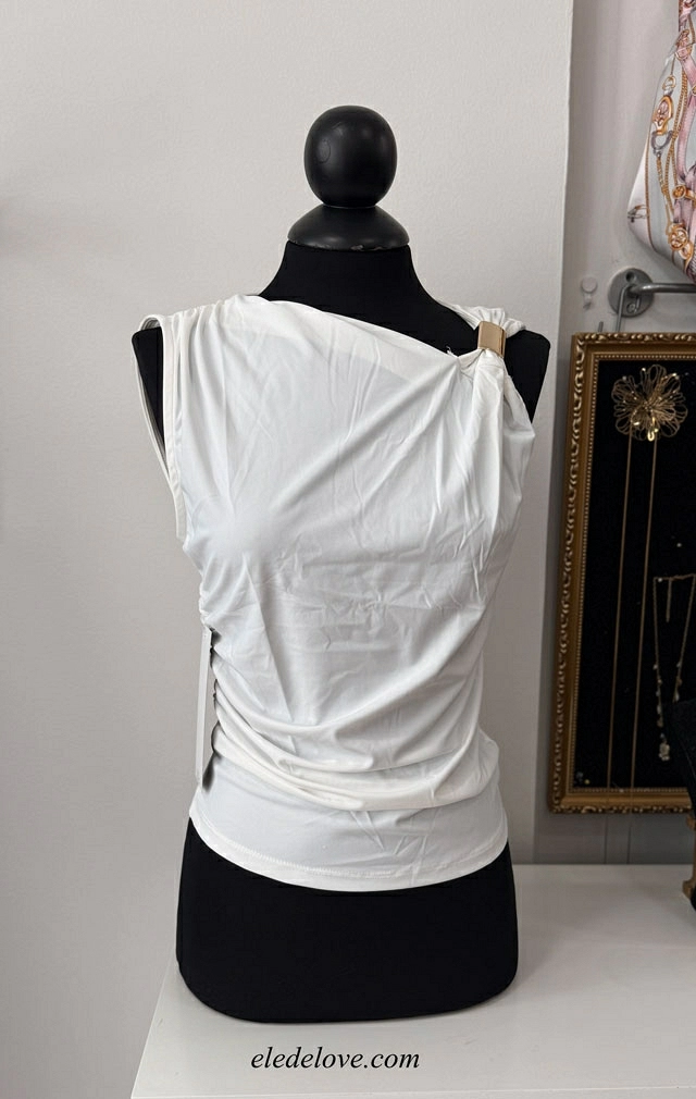 CAMISETA HEBILLA