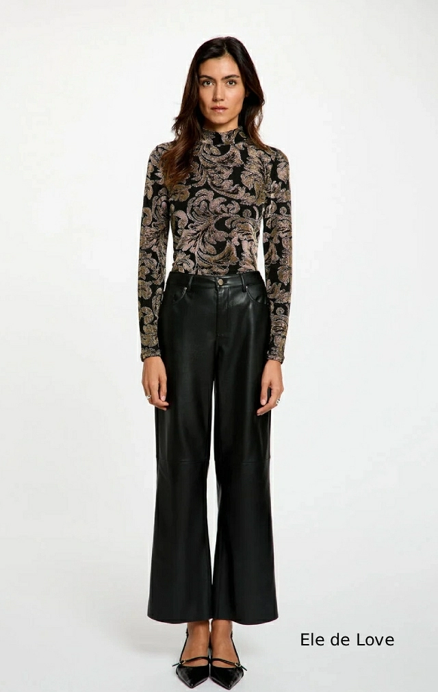 CAMISETA STRASS CAMISETA STRASS