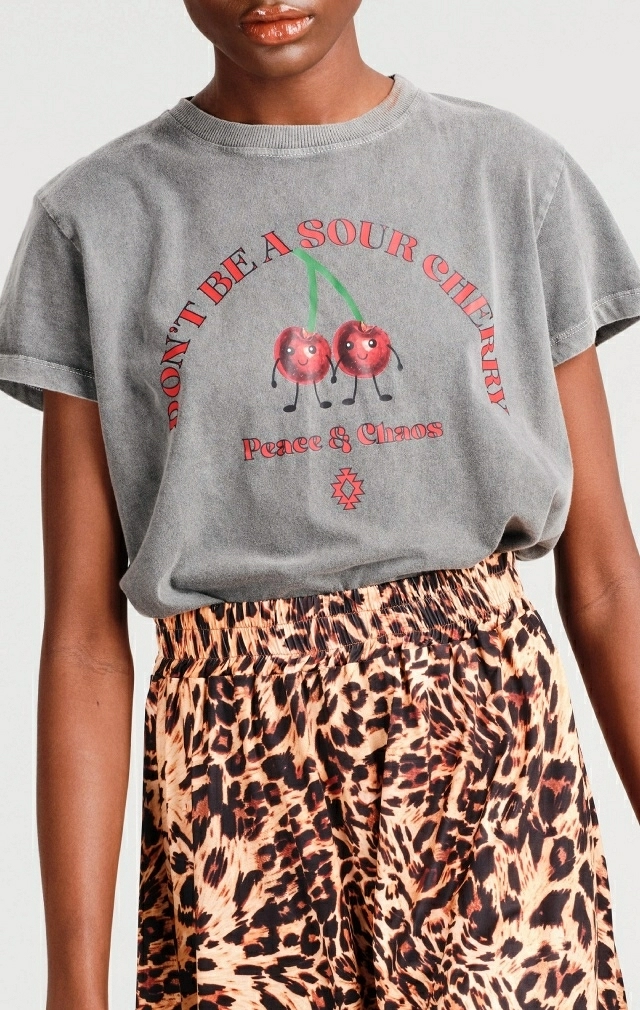 CHERRY-BOMB CROP T-SHIRT