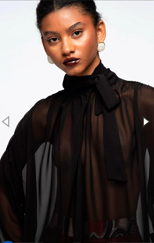 DAINTY TOP DAINTY TOP