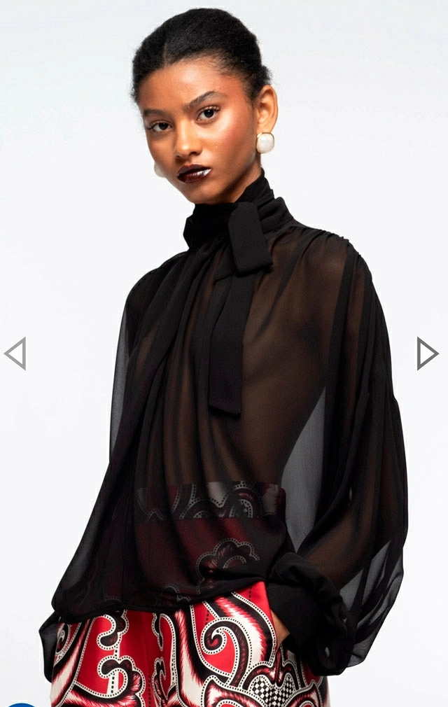 DAINTY TOP DAINTY TOP