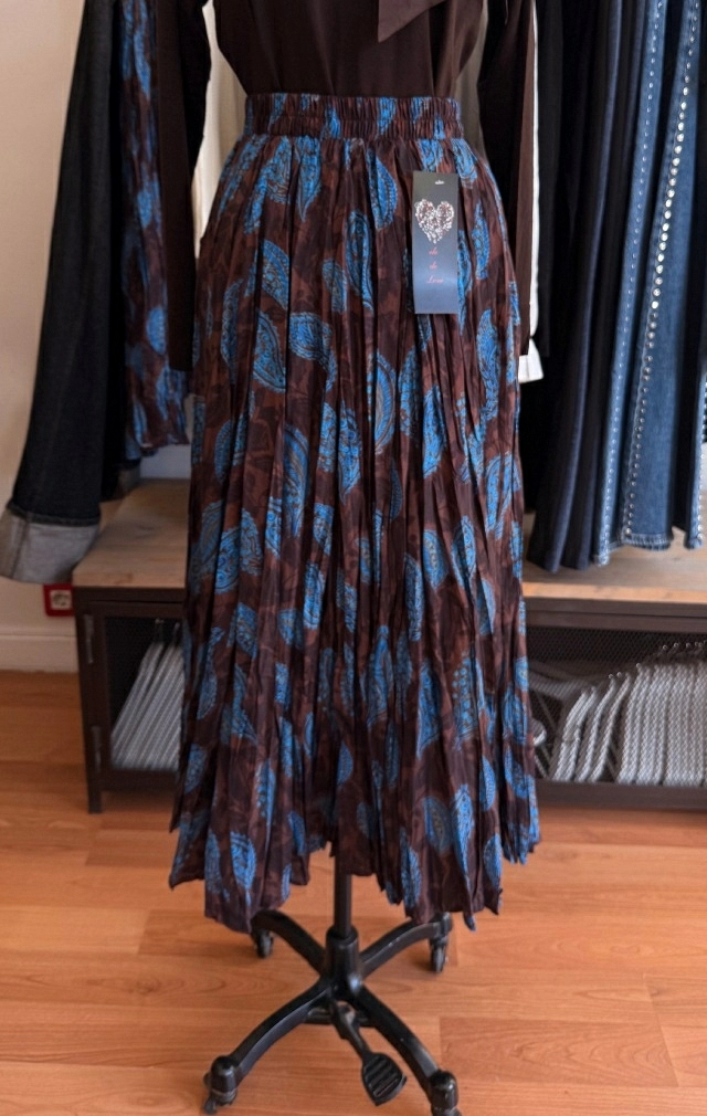 FALDA PLISADA MIDI MARRON Y AZUL FALDA PLISADA MIDI MARRON Y AZUL
