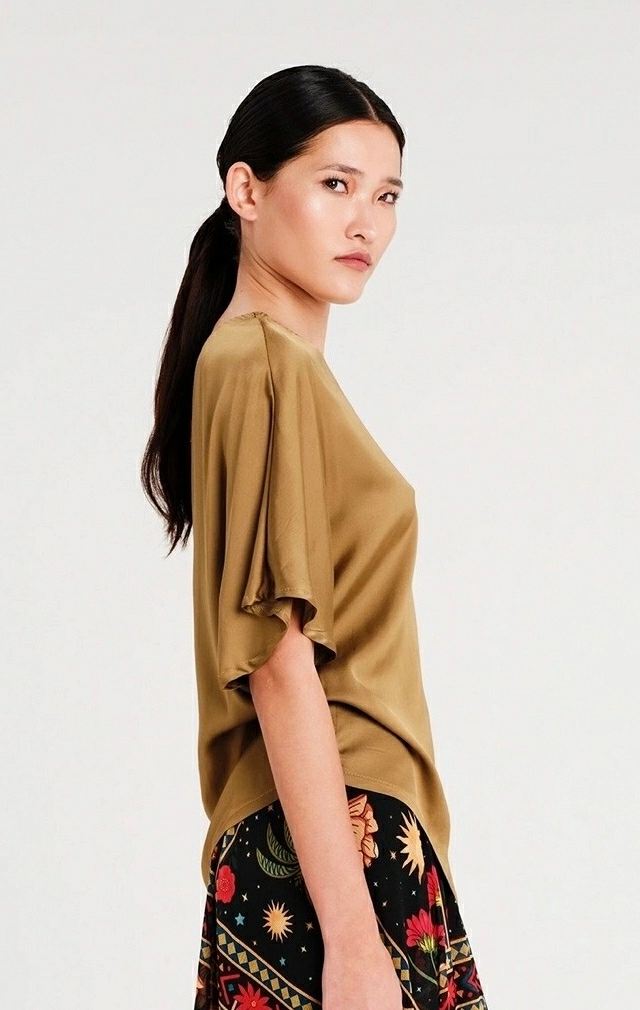 HYMN ONE SOULDER TOP