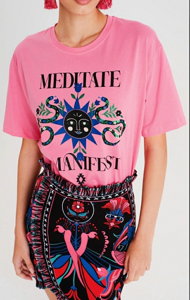 MANIFESTATION T-SHIRT