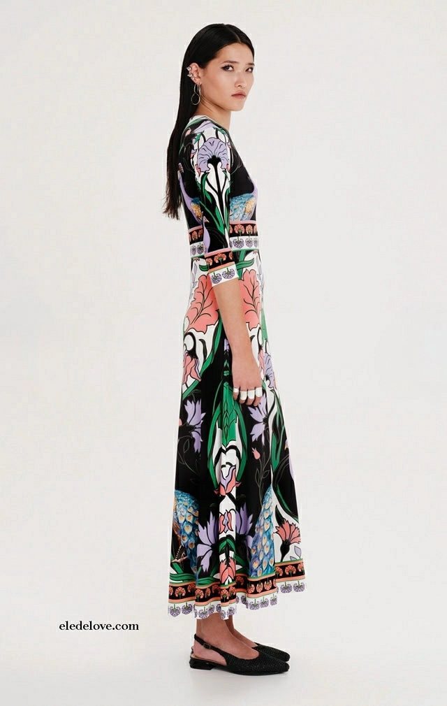 NOSTALGIA MAXI DRESS