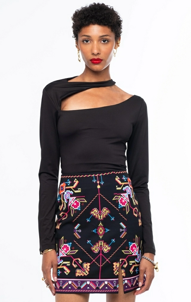 OBLIQUE TOP