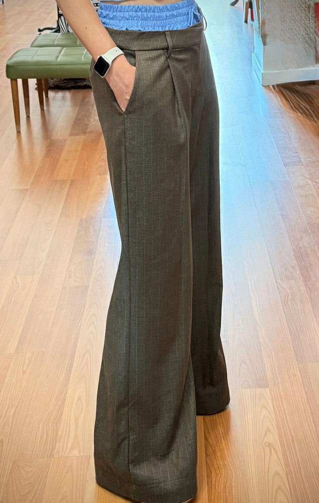 PANTALON DE DOBLE CINTURILLA PANTALON DE DOBLE CINTURILLA