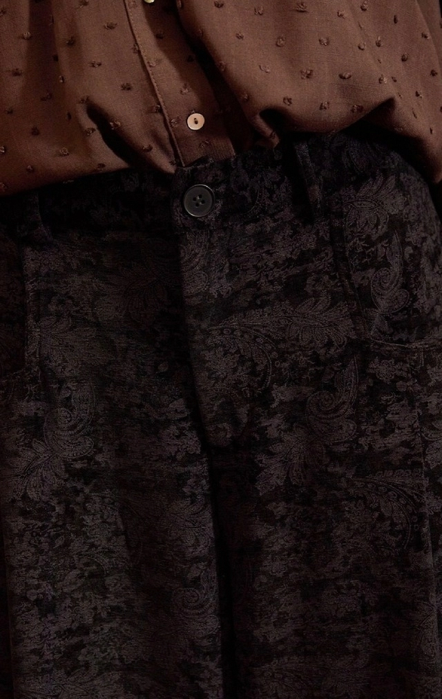 PANTALON HOLGADO DE TERCIOPELO PANTALON HOLGADO DE TERCIOPELO