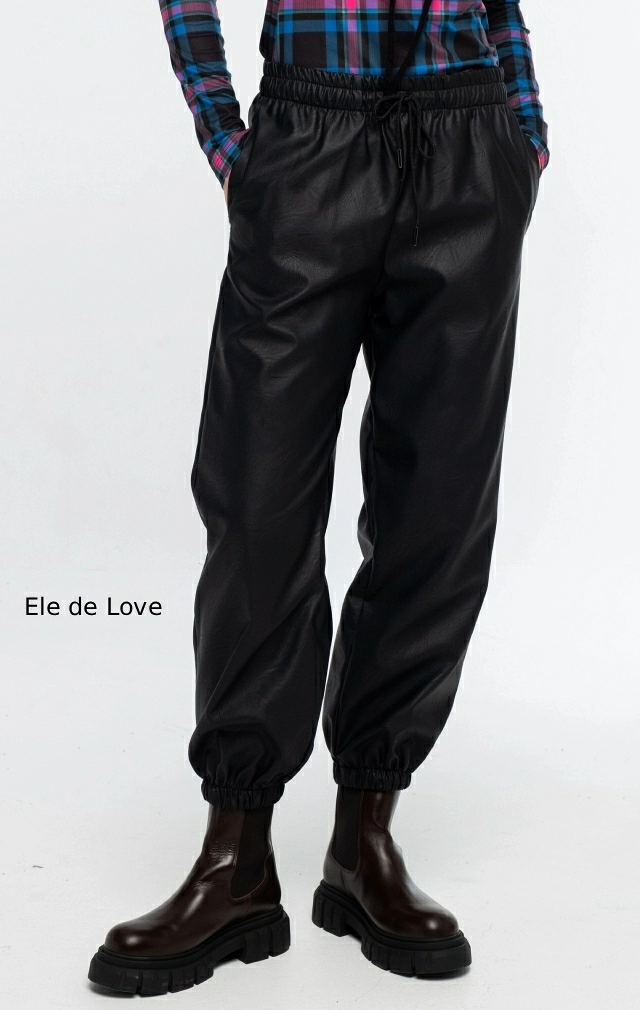 SLEEK PANTS